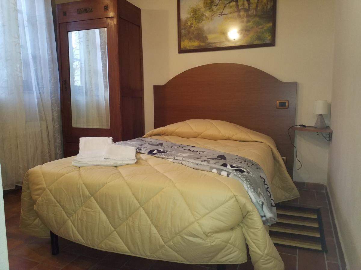 Bed and Breakfast Il Pozzo Di Sant'Andrea Siena Esterno foto